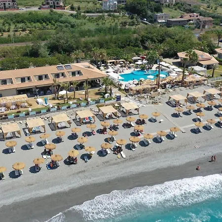 Mood Sea Stage Hotel *